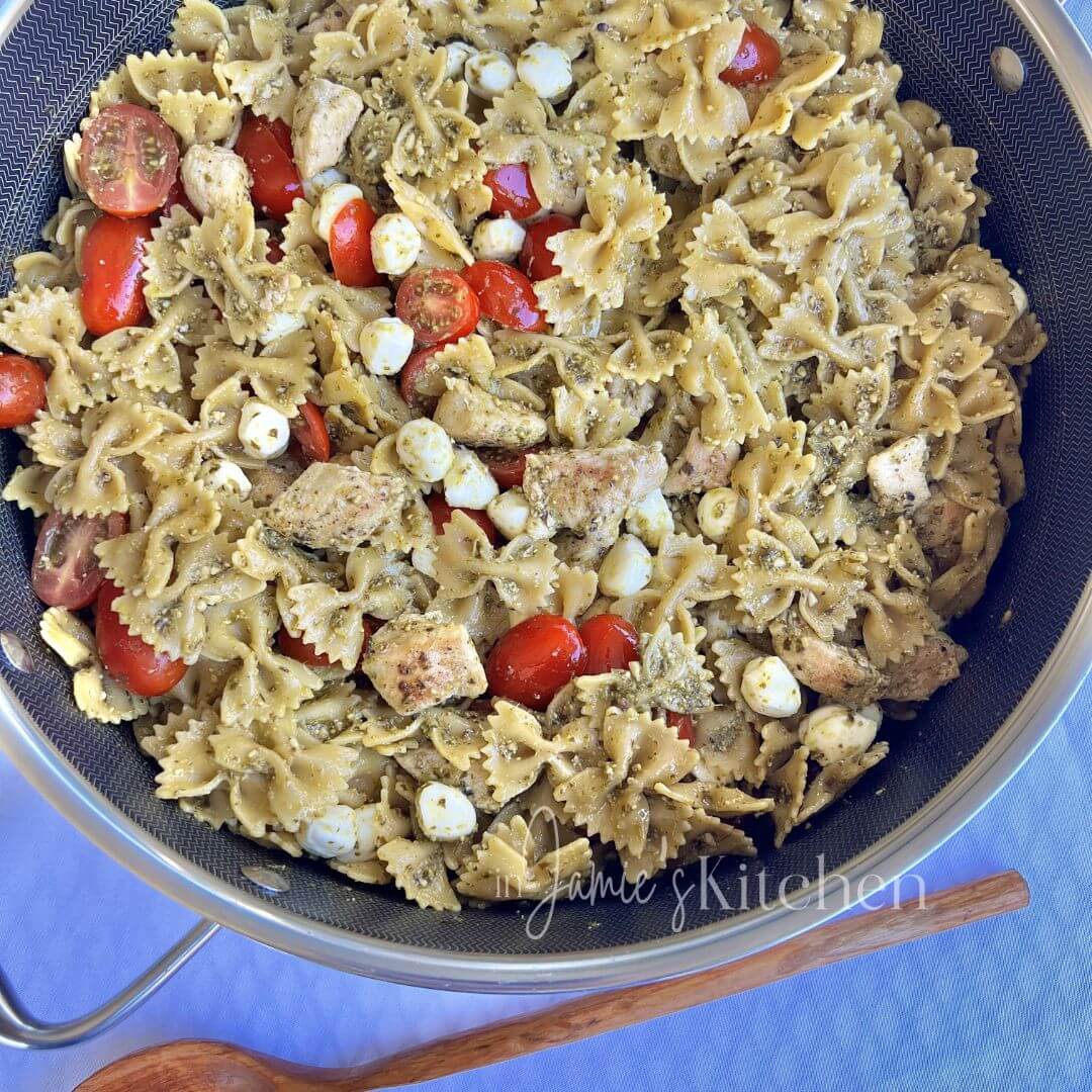 Chicken-Pesto-Pasta-In-Jamies-Kitchen-Quick-Pasta-Recipe