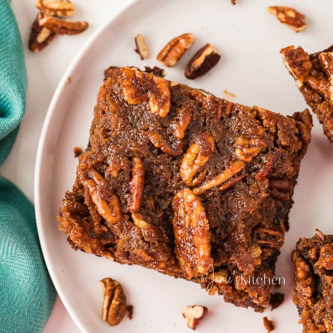 pecan-pie-brownies-recipe-