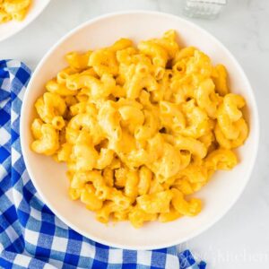 southern-mac-and-cheese-recipe-easy-mac-and-cheese-recipe-creamy-baked-mac-and-cheese-old-fashioned-mac-and-cheese-recipe-in-jamies-kitchen