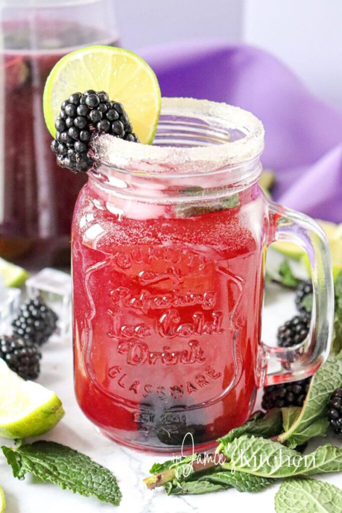 mojito-recipes-with-rum-blackberry-rum-drinks-blackberry-mojito-mocktail-fruity-mojito-mocktail-recipe-summer-cocktails-with-rum-mocktails-with-soda-water-blackberry-cocktails-in-jamies-kitchen