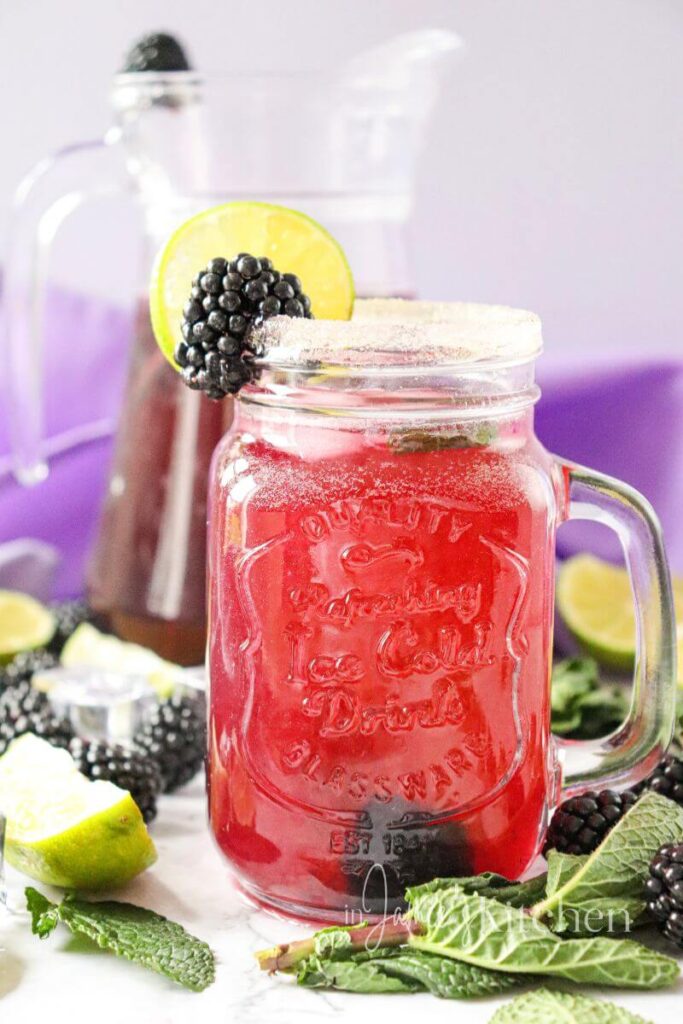 mojito-recipes-with-rum-blackberry-rum-drinks-blackberry-mojito-mocktail-fruity-mojito-mocktail-recipe-summer-cocktails-with-rum-mocktails-with-soda-water-blackberry-cocktails-in-jamies-kitchen