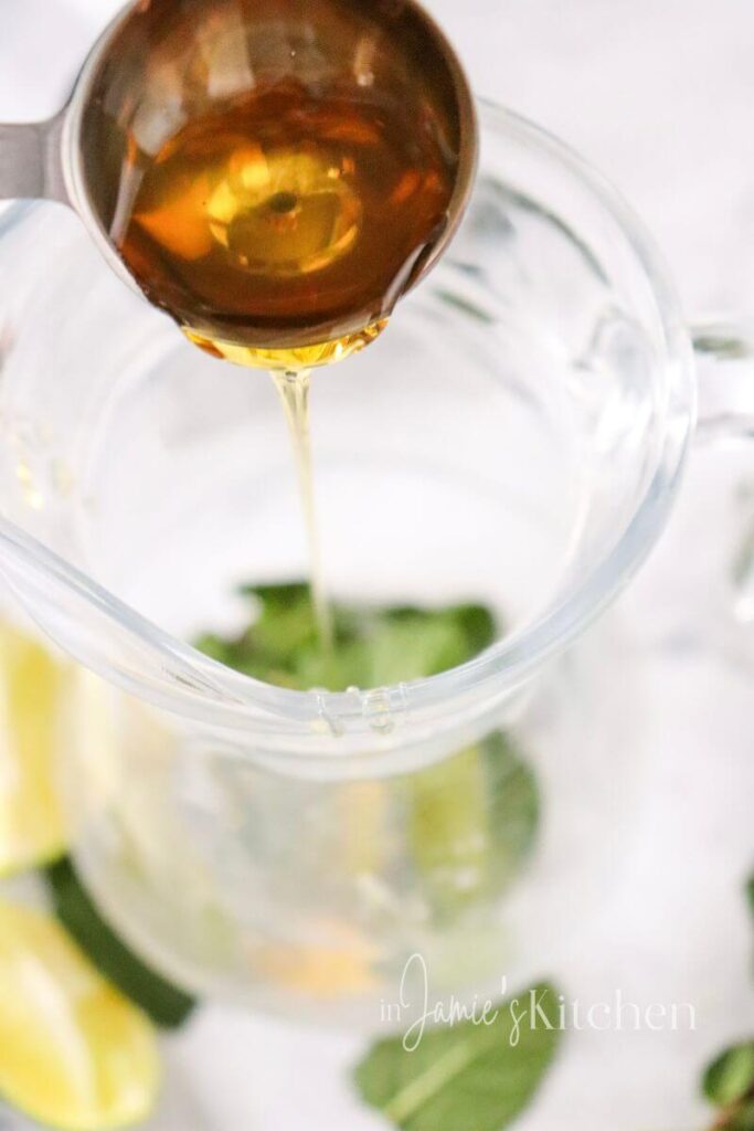 mojito-recipes-with-rum-blackberry-rum-drinks-blackberry-mojito-mocktail-fruity-mojito-mocktail-recipe-summer-cocktails-with-rum-mocktails-with-soda-water-blackberry-cocktails-in-jamies-kitchen