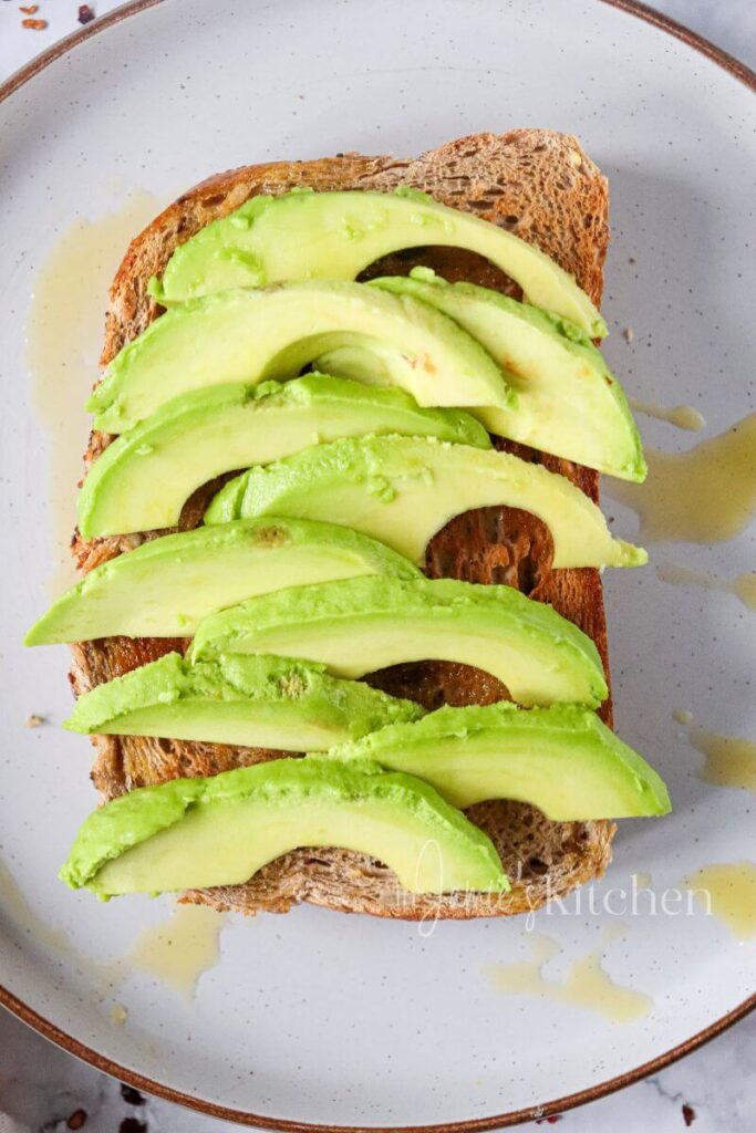 easy-avocado-recipes-avocado-toast-toppings-eggs-and-avocado-breakfast-avocado-toast-with-hard-boiled-egg-toast-recipes-healthy-breakfast-recipes-sourdough-toast-ideas-breakfast-recipes-with-bread-and-egg-in-jamies-kitchen