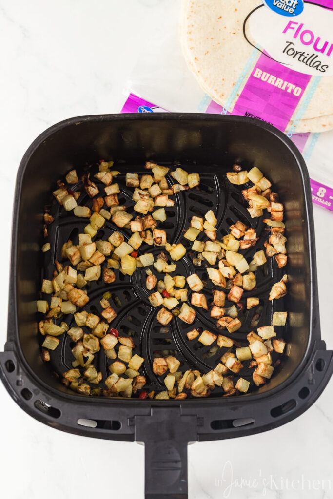 freezer-meals-freezer-breakfast-burritos-breakfast-burritos-recipe-freezer-breakfast-sandwiches-easy-breakfast-burrito-tortilla-breakfast-wrap-in-jamies-kitchen