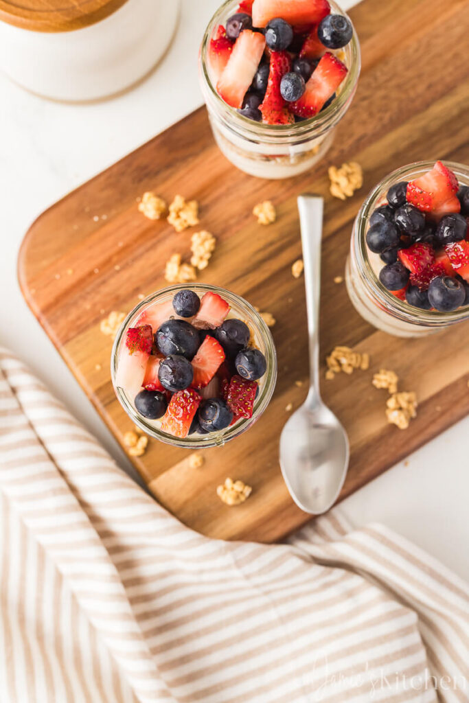 yogurt-parfait-recipe-for-parfaits-yogurt-parfait-bar-easy-healthy-breakfast-in-jamies-kitchen