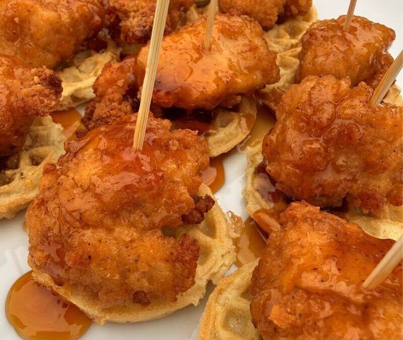 Mini Chicken and Waffles (Easy Party Appetizer)