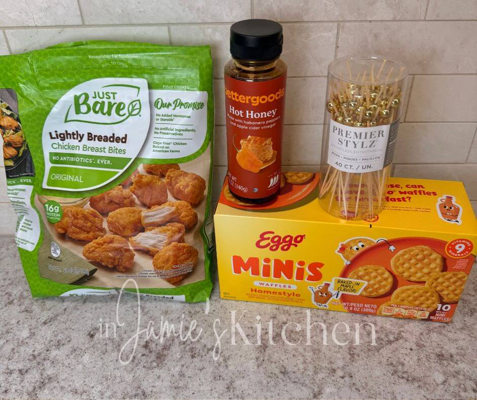 mini-chicken-and-waffles-super-bowl-appetizers-2