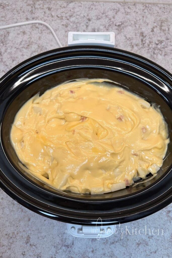 Chicken-pie-with-biscuits-chicken-pot-pie-in-jamies-kitchen