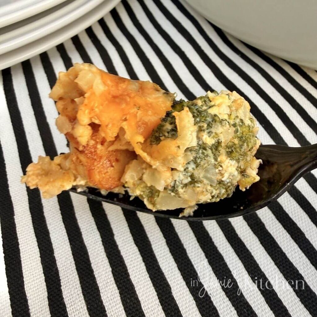 cheesy-chicken-broccoli-rice-casserole-low-carb-casserole-in-jamies-kitchen-low-carb-dinner