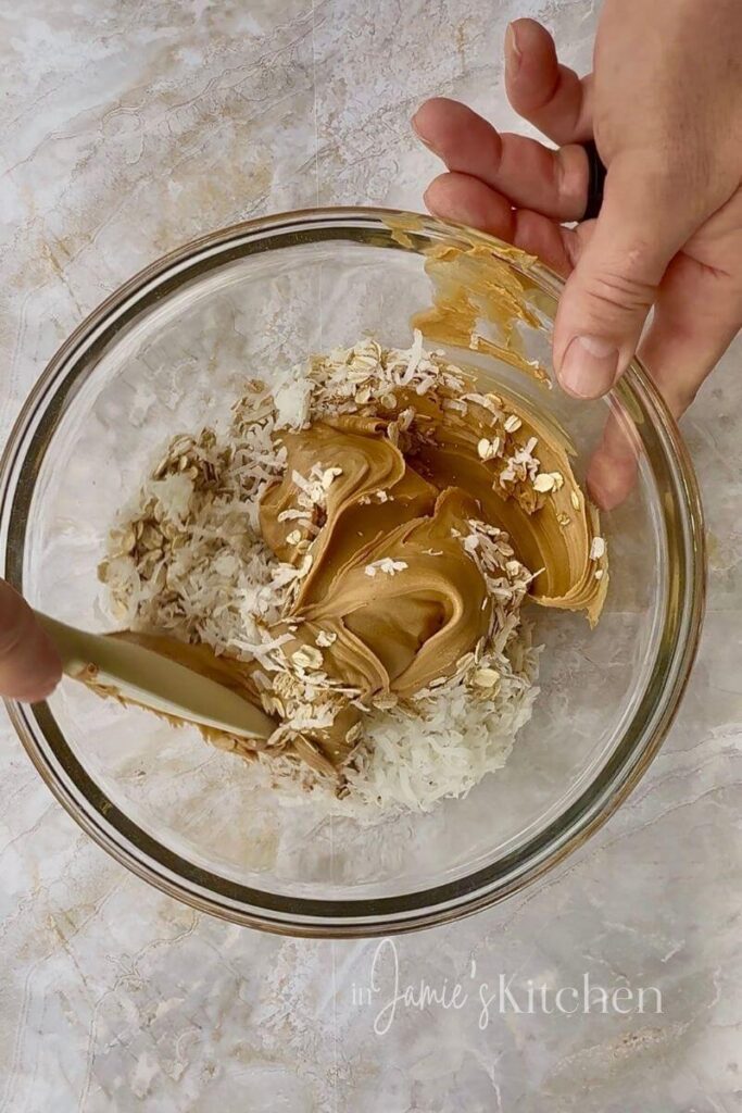 no-bake-peanut-butter-protein-energy-balls-in-jamies-kitchen