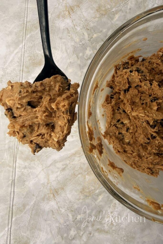 no-bake-peanut-butter-protein-energy-balls-in-jamies-kitchen