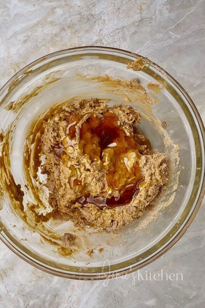 no-bake-peanut-butter-protein-energy-balls-in-jamies-kitchen
