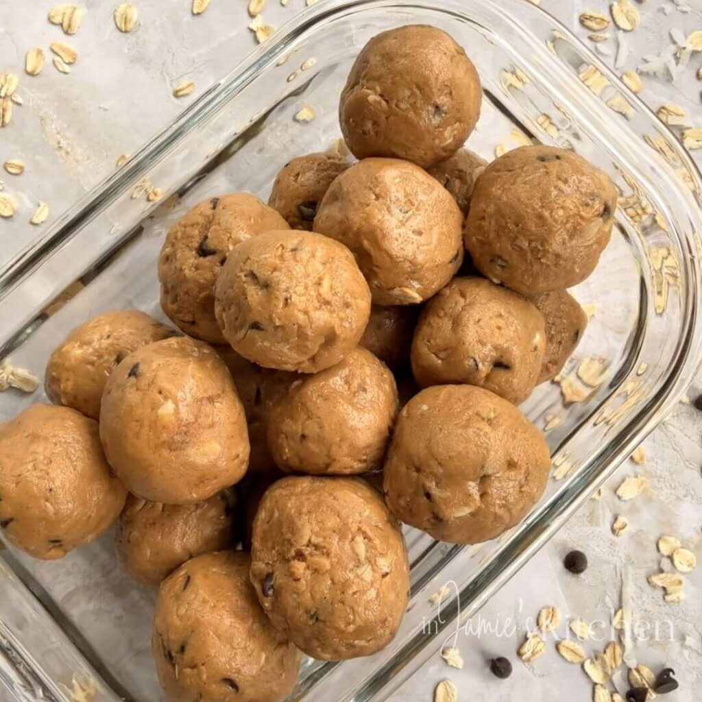 no-bake-peanut-butter-protein-energy-balls-in-jamies-kitchen