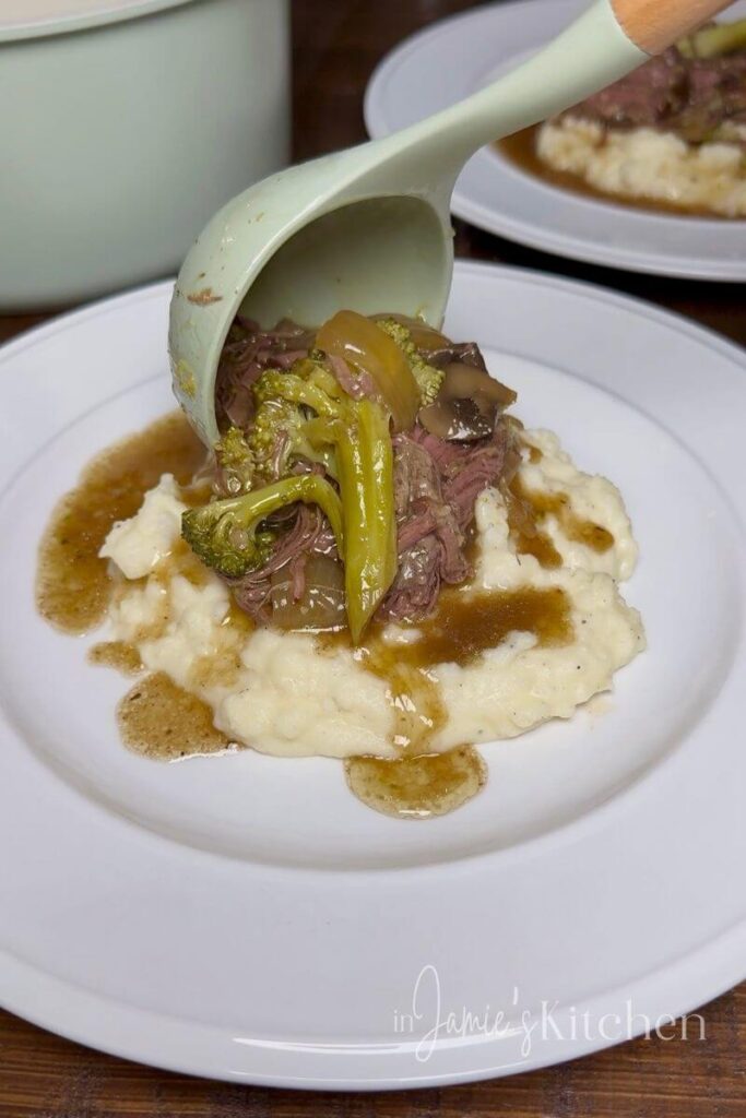 pot-roast-with-mushrooms-broccoli-slow-cooker-pot-roast-in-jamies-kitchen-easy-slow-cooker-recipes