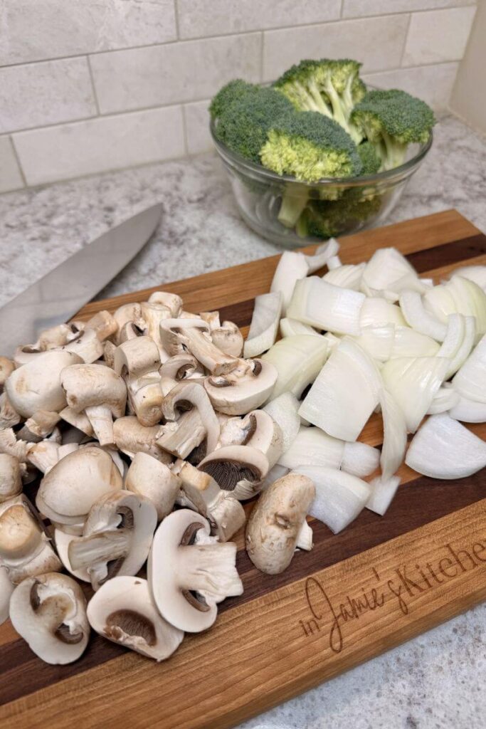 pot-roast-with-mushrooms-broccoli-slow-cooker-pot-roast-in-jamies-kitchen-easy-slow-cooker-recipes