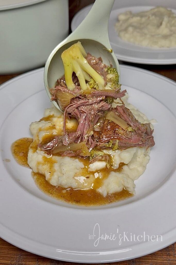 pot-roast-with-mushrooms-broccoli-slow-cooker-pot-roast-in-jamies-kitchen-easy-slow-cooker-recipes