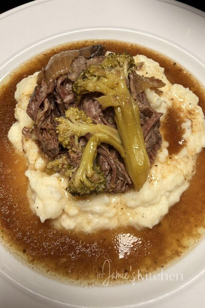pot-roast-with-mushrooms-broccoli-slow-cooker-pot-roast-in-jamies-kitchen-easy-slow-cooker-recipes