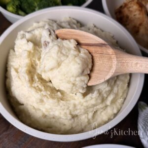 ranch-mashed-potatoes-creamy-mashed-potatoes-homemade-mashed-potatoes-in-jamies-kitchen