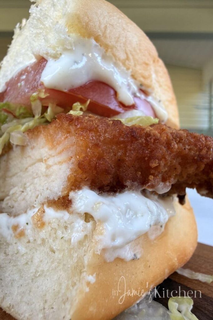 crispy-chicken-sliders-chicken sandwich-sliders-in-jamies-kitchen-game-day-snacks