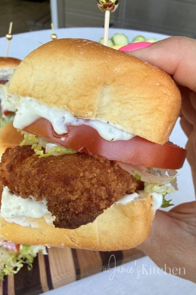 crispy-chicken-sliders-chicken sandwich-sliders-in-jamies-kitchen-game-day-snacks