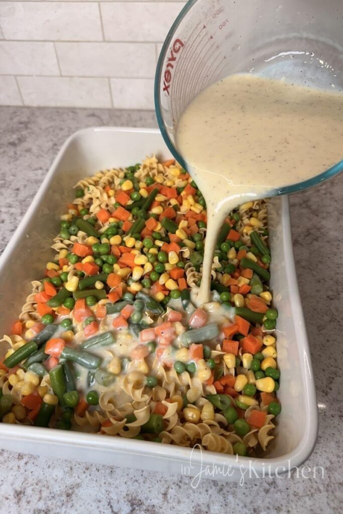 easy-cheesy-chicken-casserole-creamy-chicken-casserole-in-jamies-kitchen