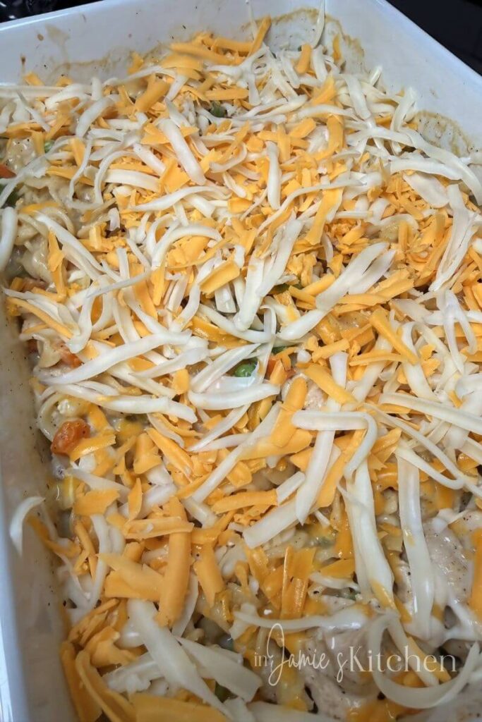 easy-cheesy-chicken-casserole-creamy-chicken-casserole-in-jamies-kitchen