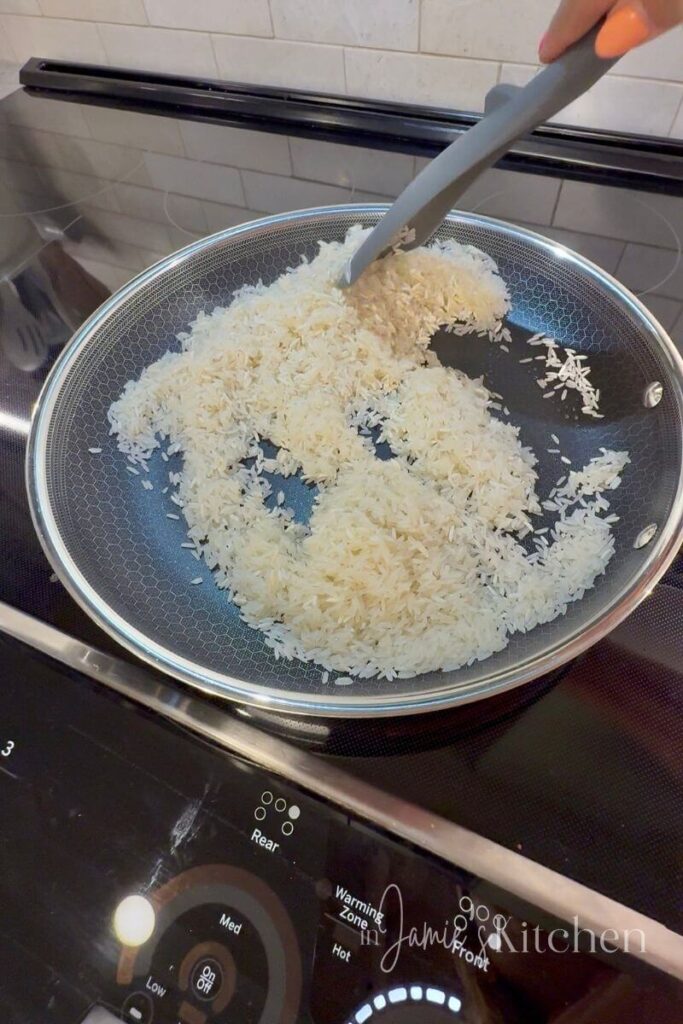 Easy-Mexican-Rice-Recipe-Restaurant-Style-Mexican-Rice-In-Jamies-Kitchen