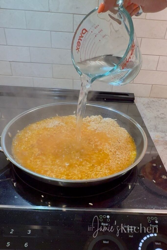 Easy-Mexican-Rice-Recipe-Restaurant-Style-Mexican-Rice-In-Jamies-Kitchen