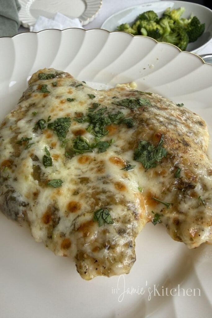salsa-verde-chicken-bake-cheesy-salsa-verde-chicken-in-jamies-kitchen
