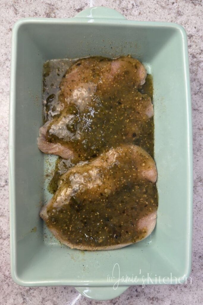 salsa-verde-chicken-bake-cheesy-salsa-verde-chicken-in-jamies-kitchen