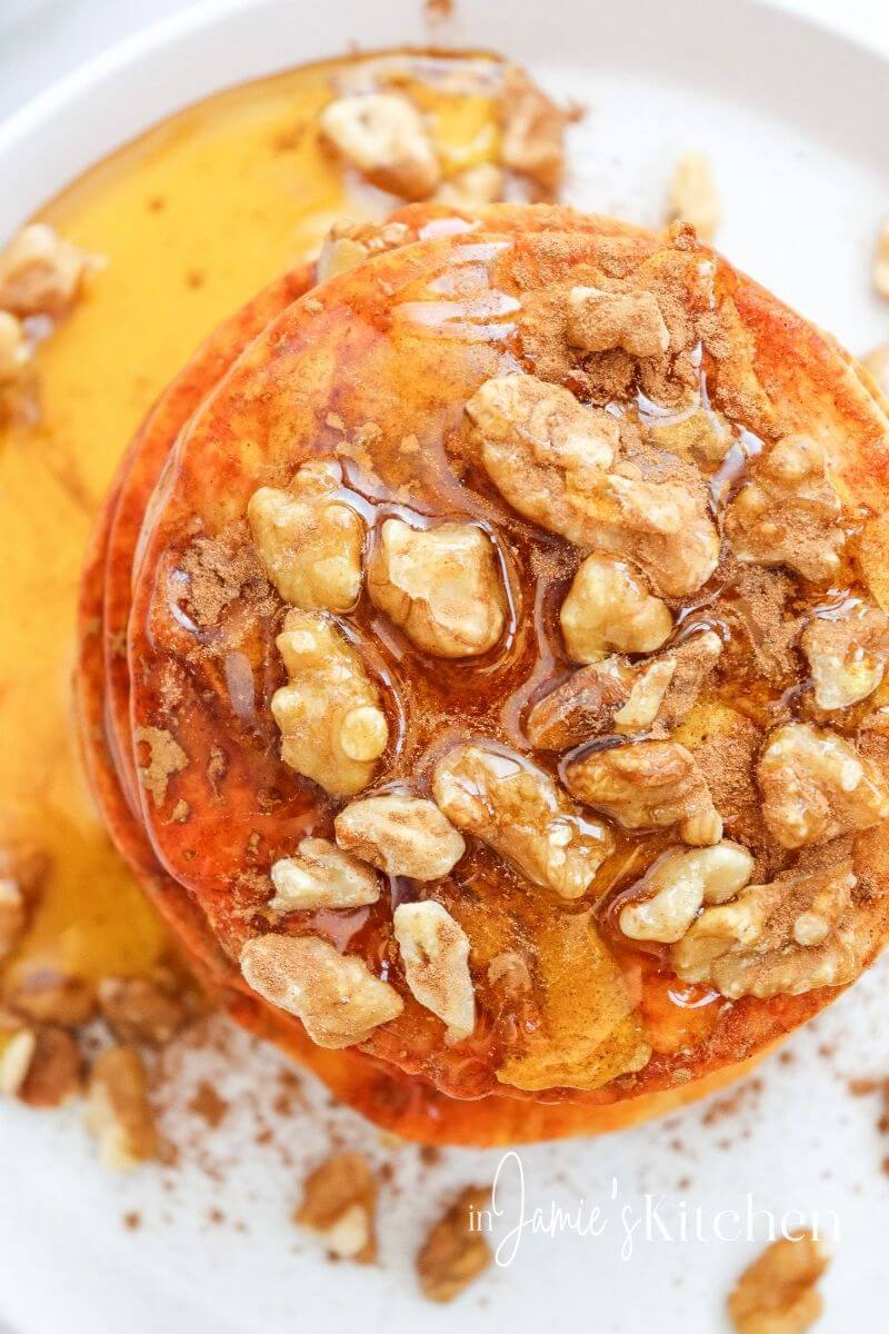 pumpkin-spiced-pancakes-fall-breakfast-ideas-in-jamies-kitchen