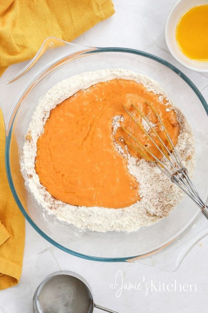 pumpkin-spiced-pancakes-fall-breakfast-ideas-in-jamies-kitchen