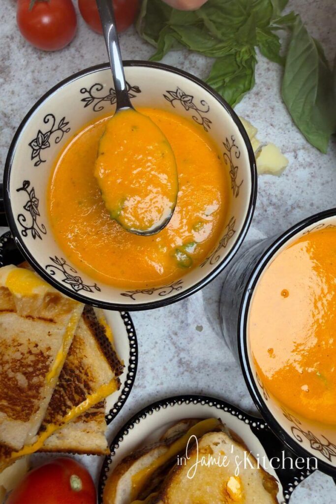 creamy-homemade-tomato-soup-in-jamies-kitchen