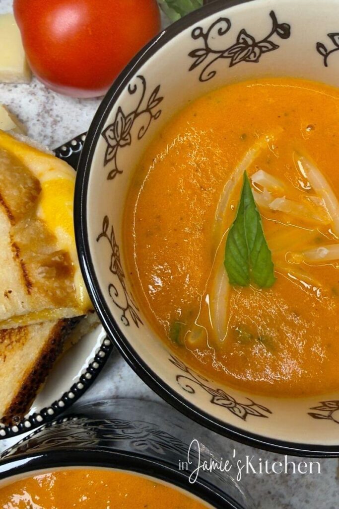 creamy-homemade-tomato-soup-in-jamies-kitchen