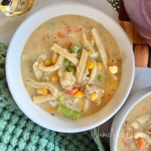 easy-chicken-pot-pie-soup-in-jamies-kitchen