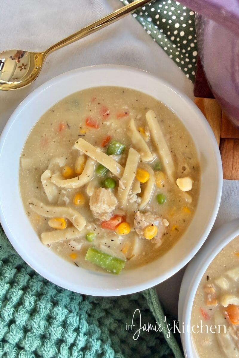 30-Minute Chicken Pot Pie Soup